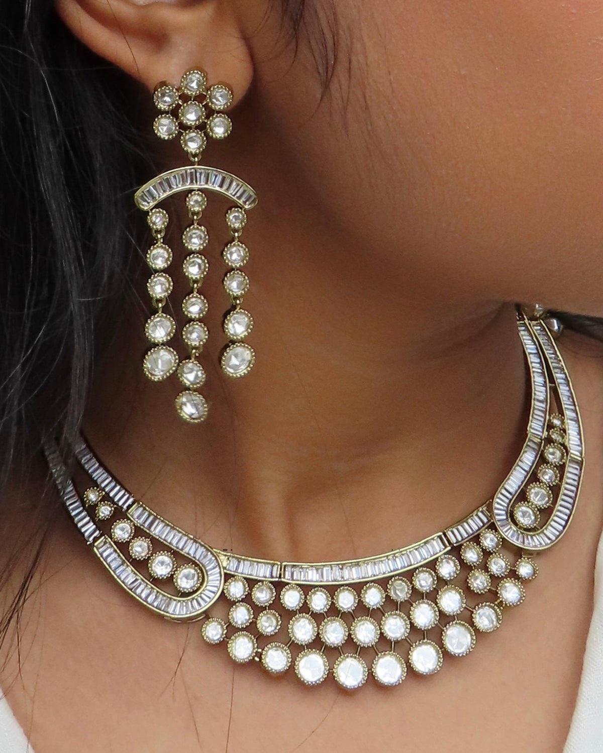 Aabha Set
